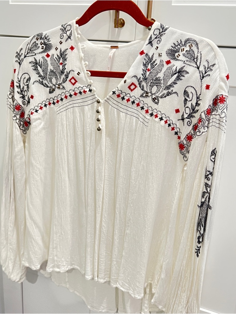 Free People XS Rock It Tonight Ivory blouse embroidered boho peasant top floral
